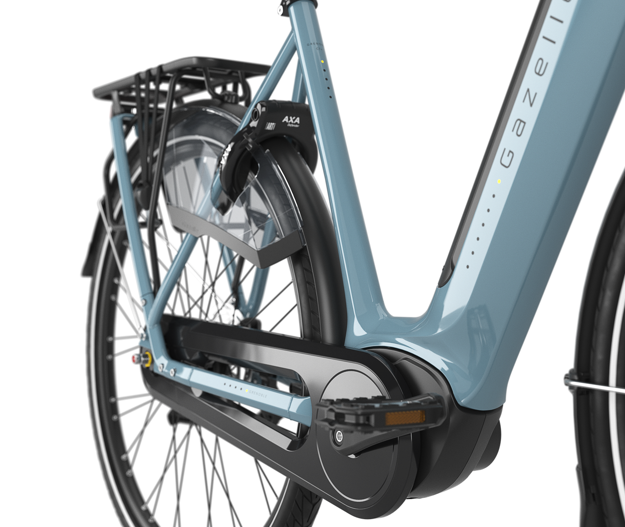 Get on and off, quickly and easily Gazelle Grenoble C7+ HMB E-bike low-step thunder grey