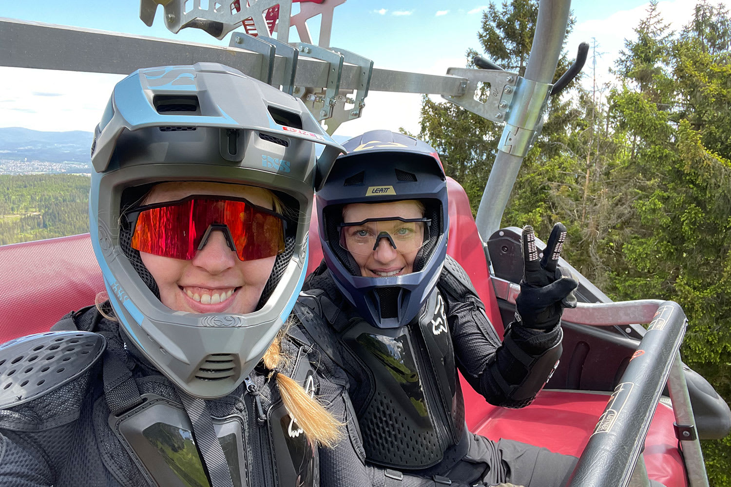 SELFIE TIME