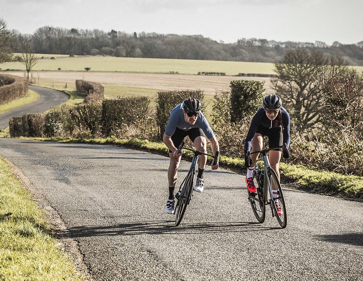 Fast, and with style: road and cyclo-cross bikes | FOCUS