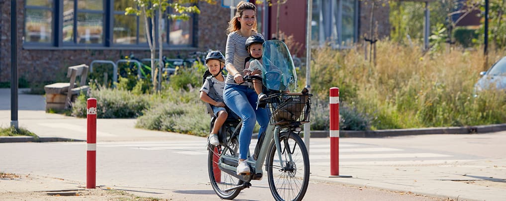 Imparare i bambini ad andare in bicicletta
