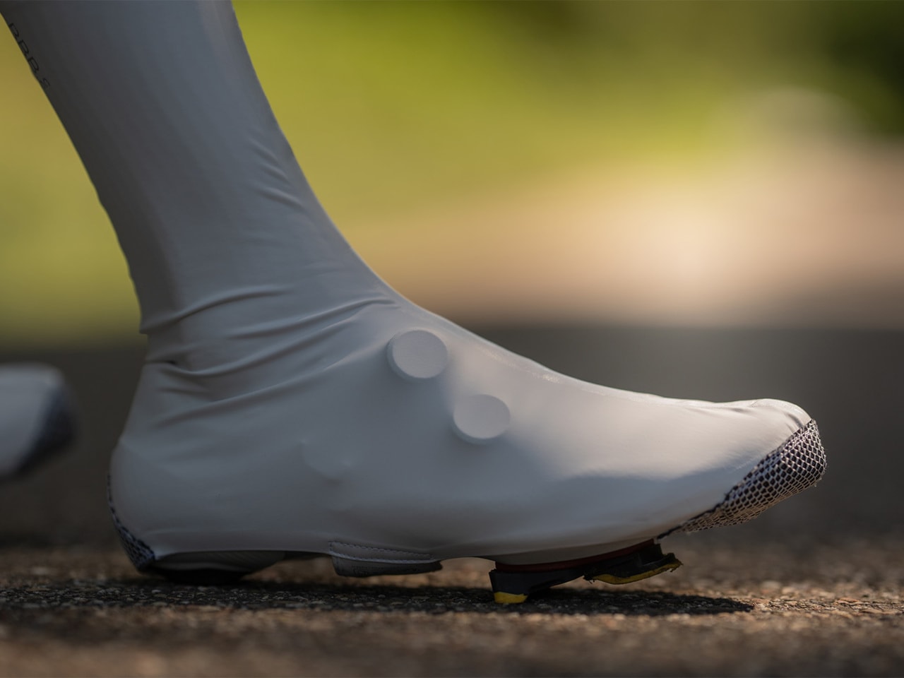 RaceFlex zipperless Shoe covers