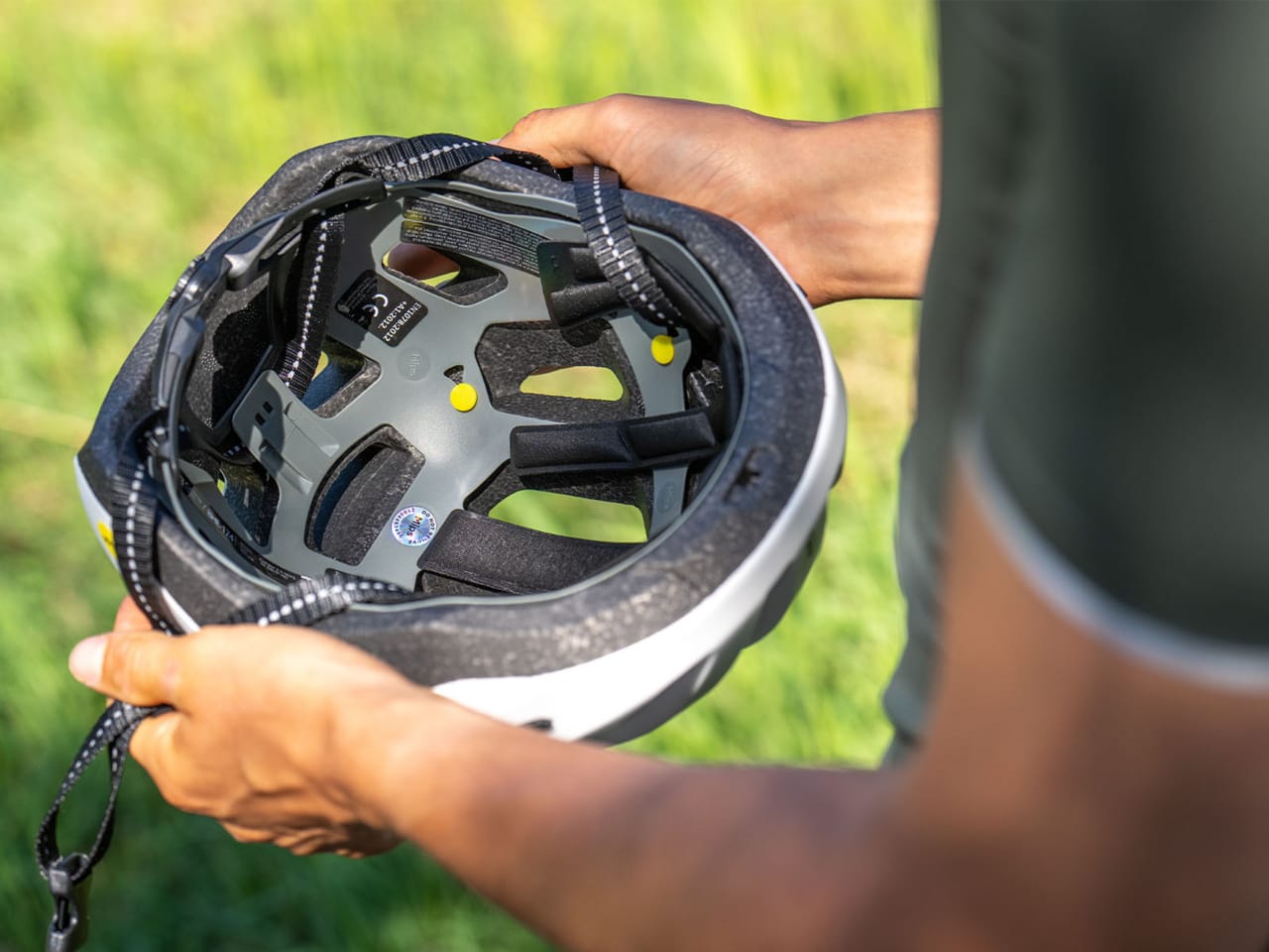 Condor 2.0 Mips® Road helmet