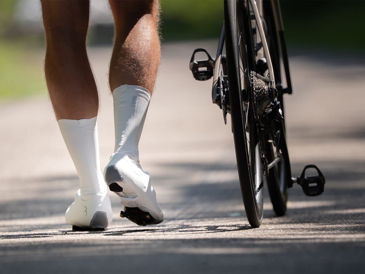 RaceFlex zipperless Shoe covers