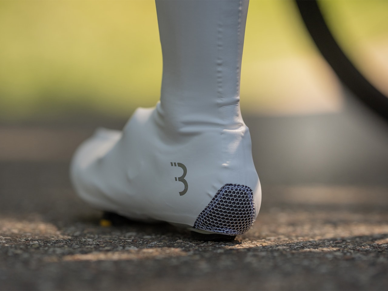 RaceFlex zipperless Shoe covers