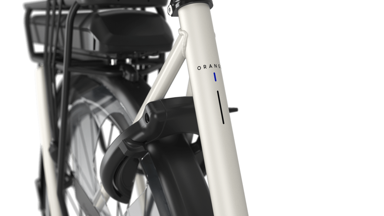 Gazelle Orange C8 E-bike low-step ivory white detail