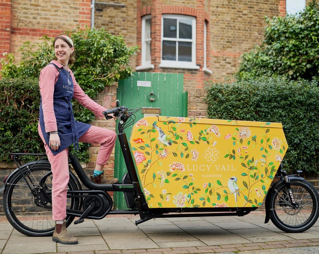 Livraison de fleurs à vélo