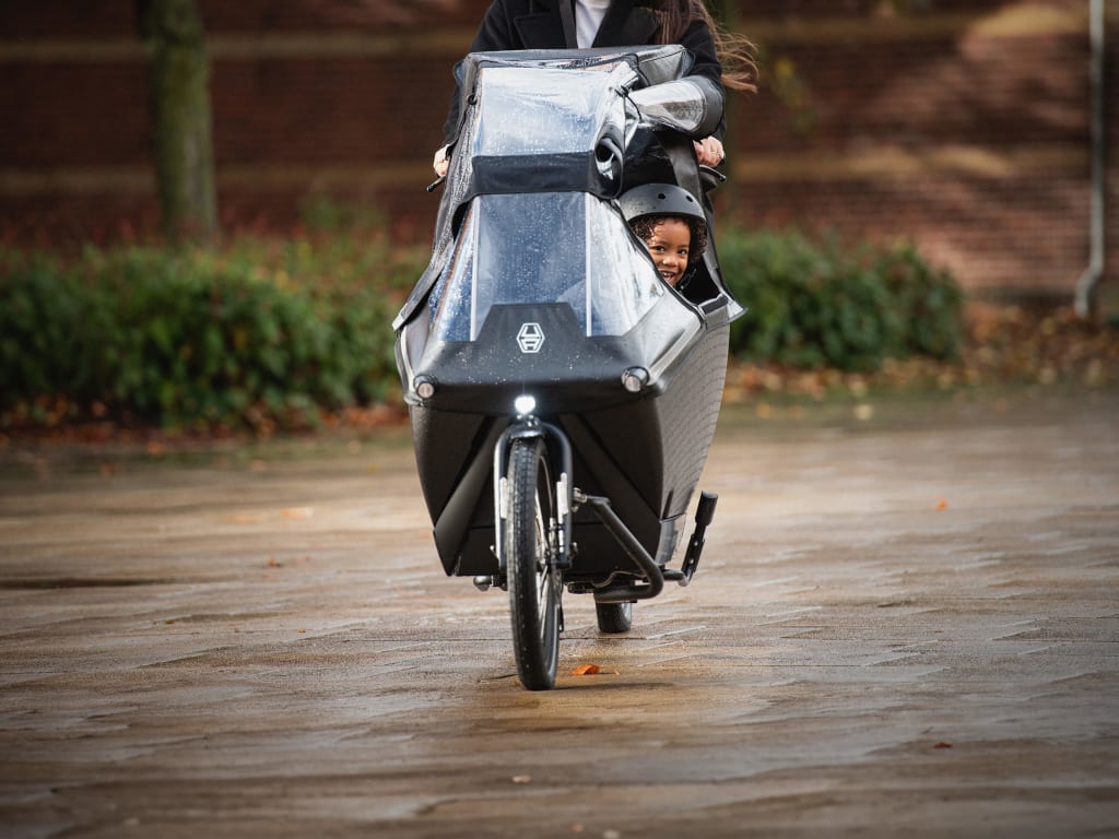 Our top 4 accessories for your Urban Arrow