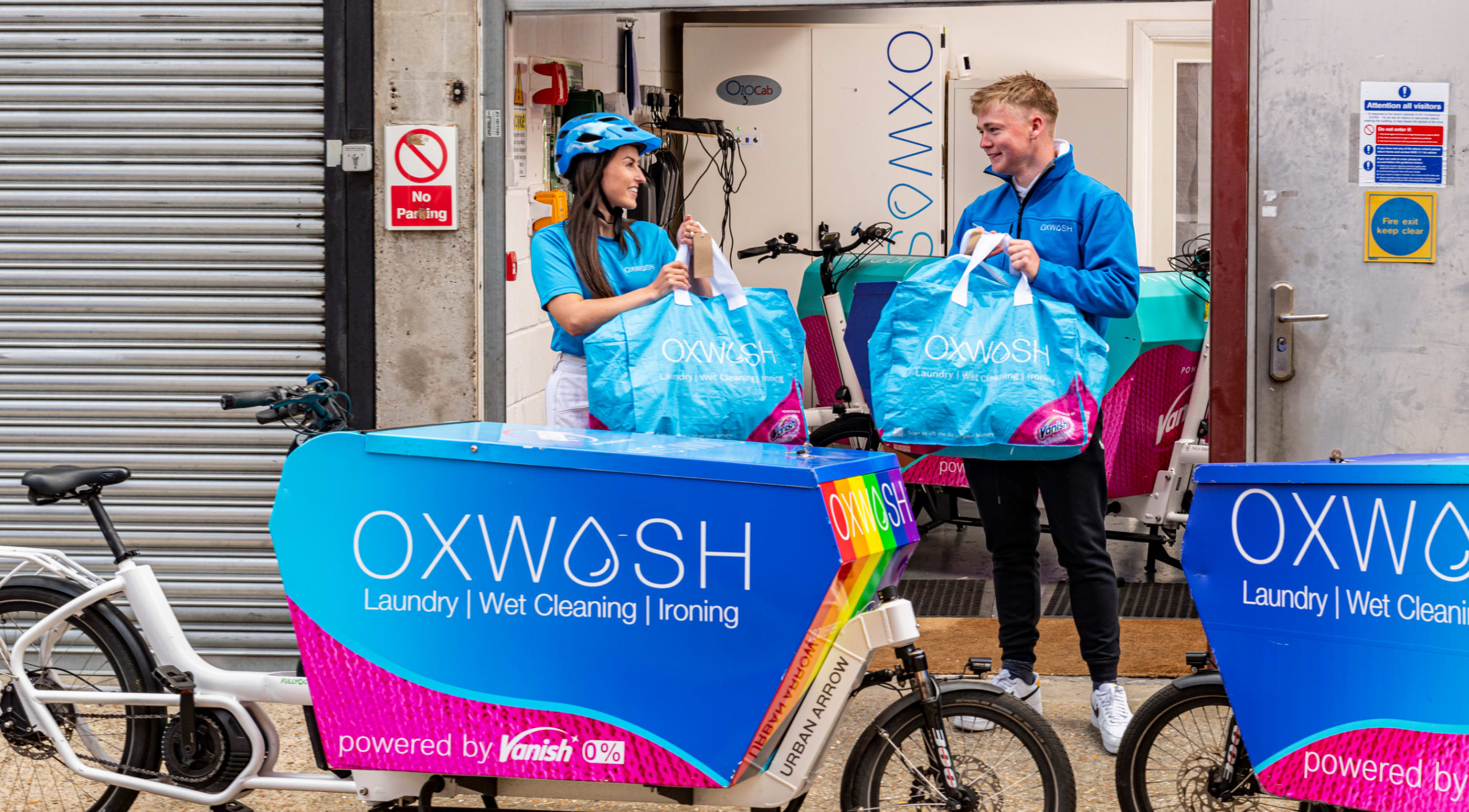 Dry cleaning delivery by cargo bike