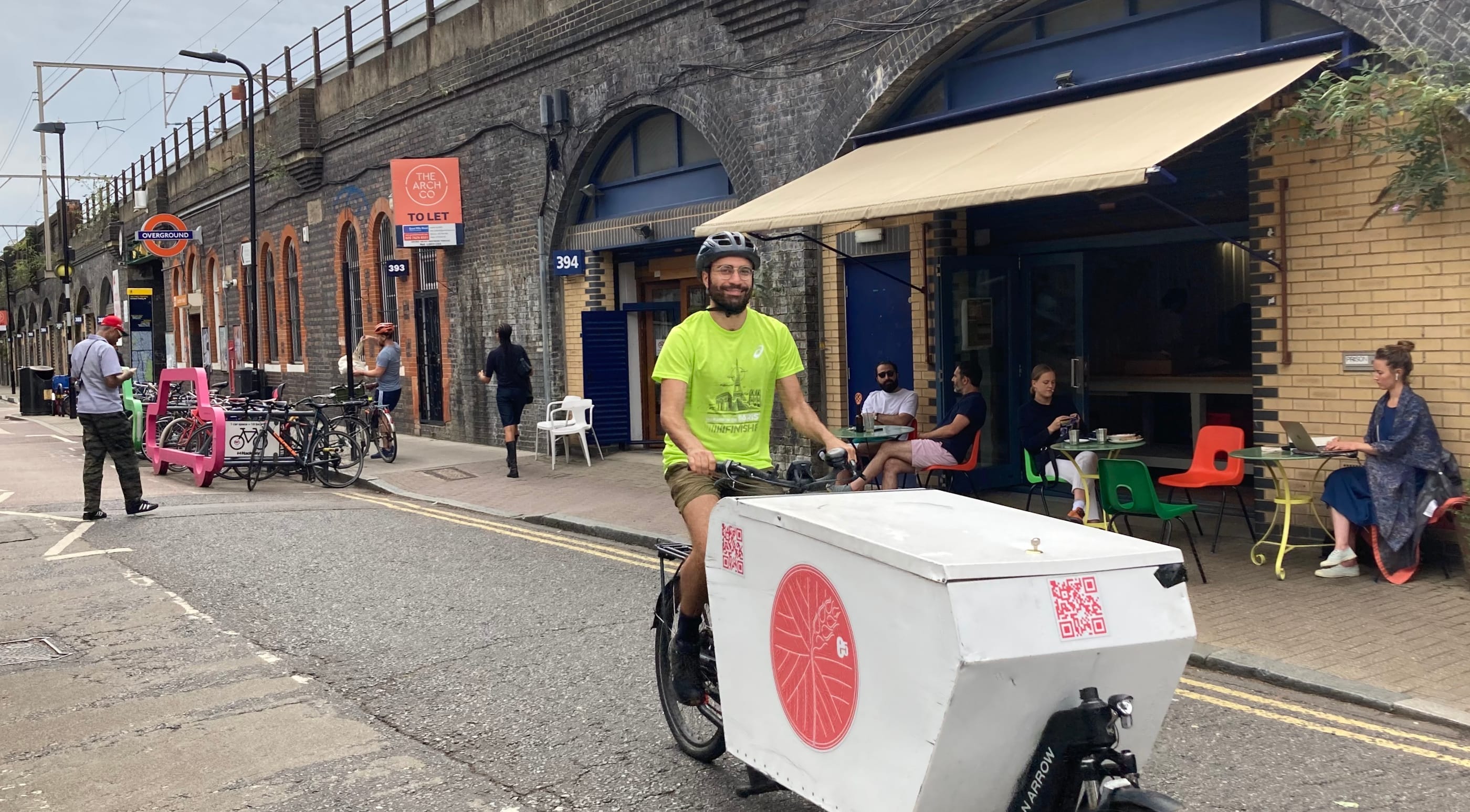 Livrer des produits de boulangerie en vélo