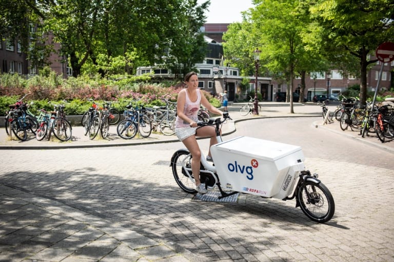 OLVG nurse on Urban Arrow Cargo bike